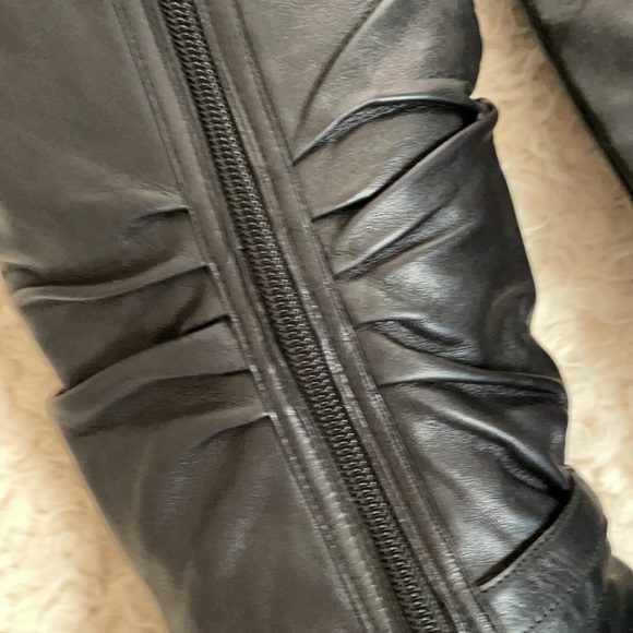 Umberto Raffini Women’s Boots - Picture 4 of 13